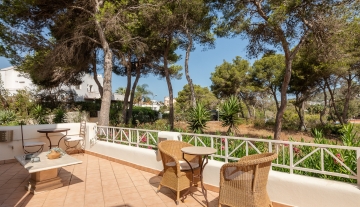 Resa Estates townhouse Ace sea views te koop sale terrace.jpg